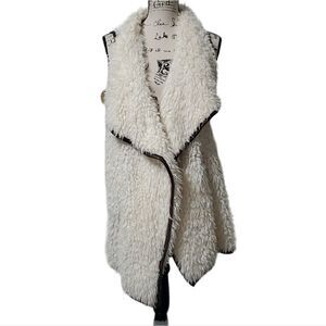 𝅺DAVI & Dani fleece waterfall Vest with pockets Cream size Large